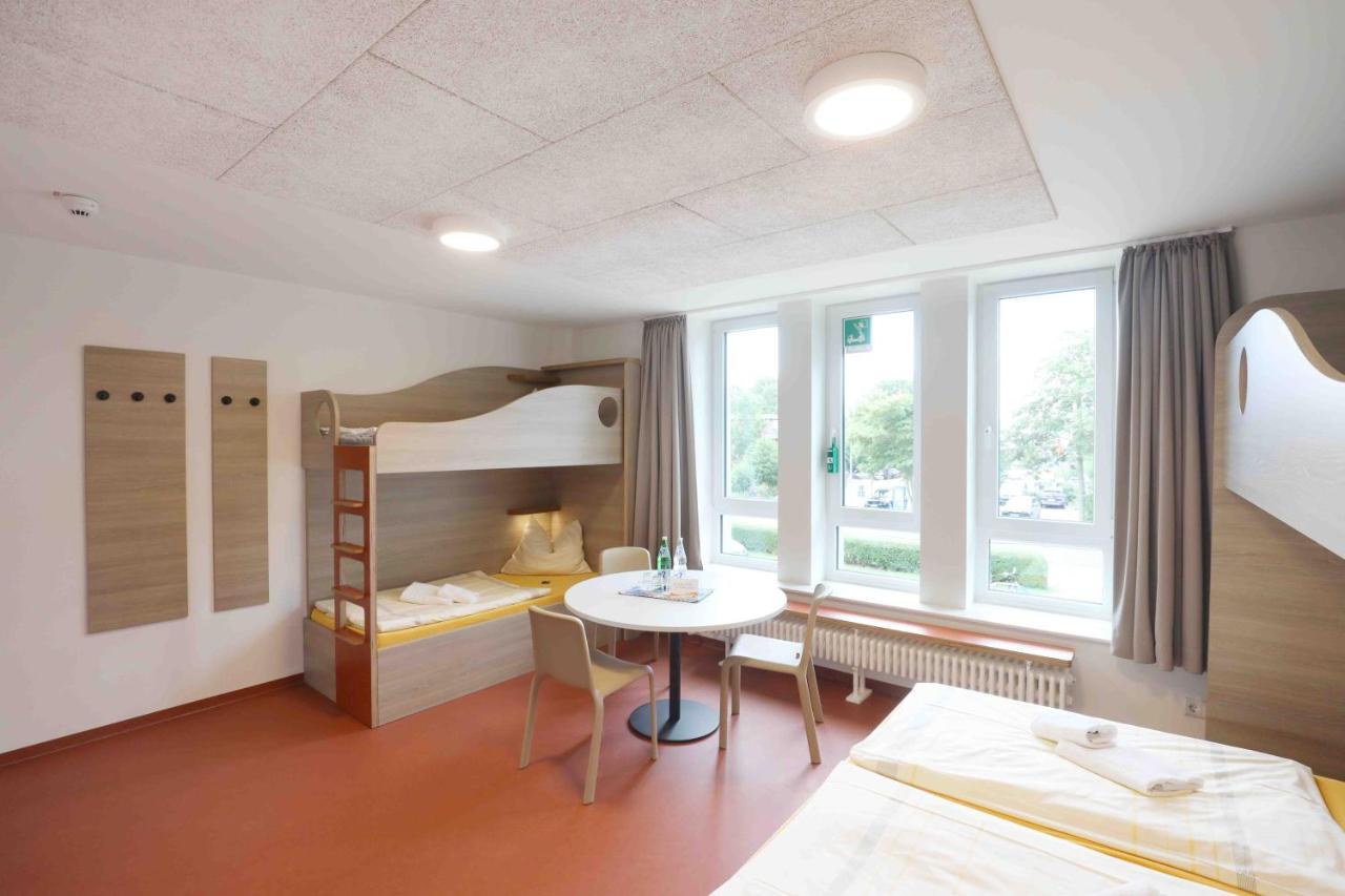 Familienzimmer mit Bad